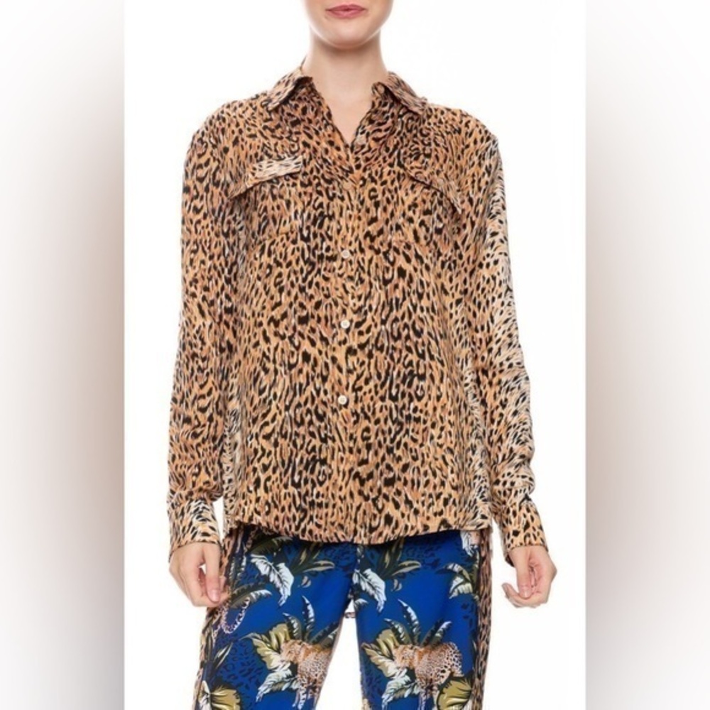 Le Superbe Walking Safari Cheetah Print Button Down Long Sleeve Blouse Top 6
